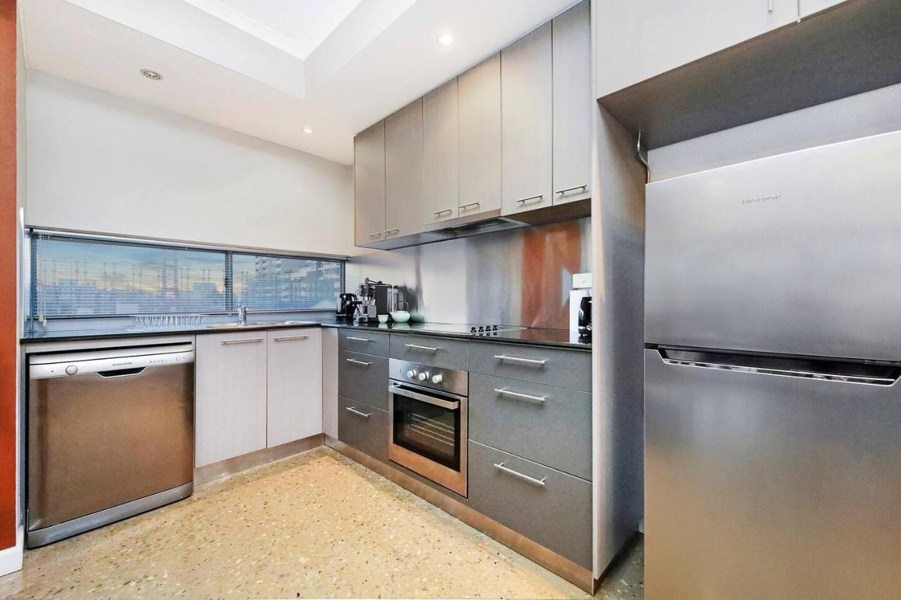 Apartment Artistic Escape With Balcony And Parking *